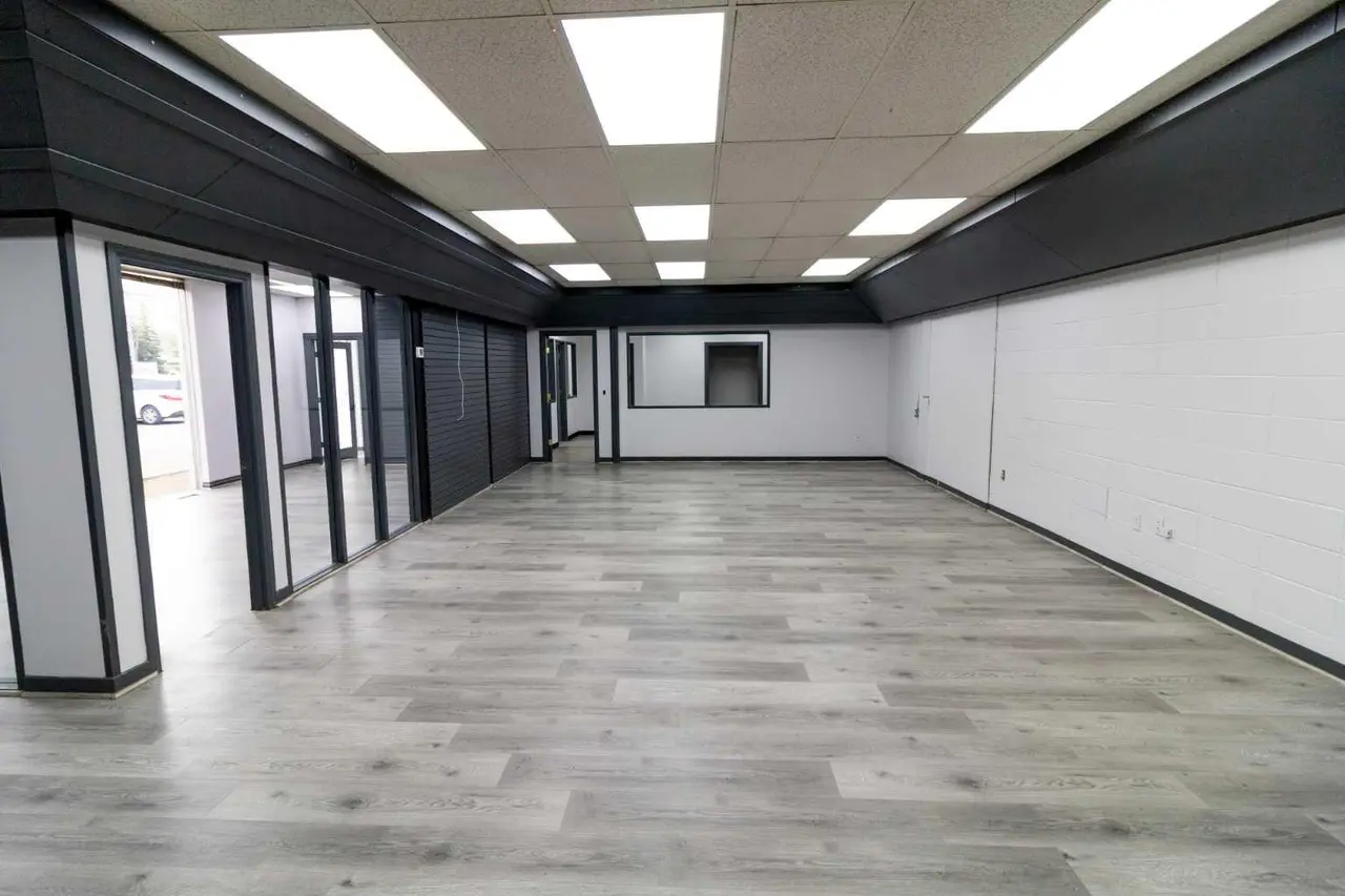 Unit 111, 3501 23 Street NE