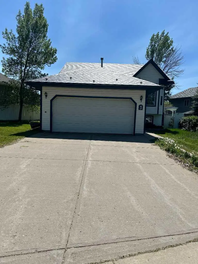 3 Upland Road 
