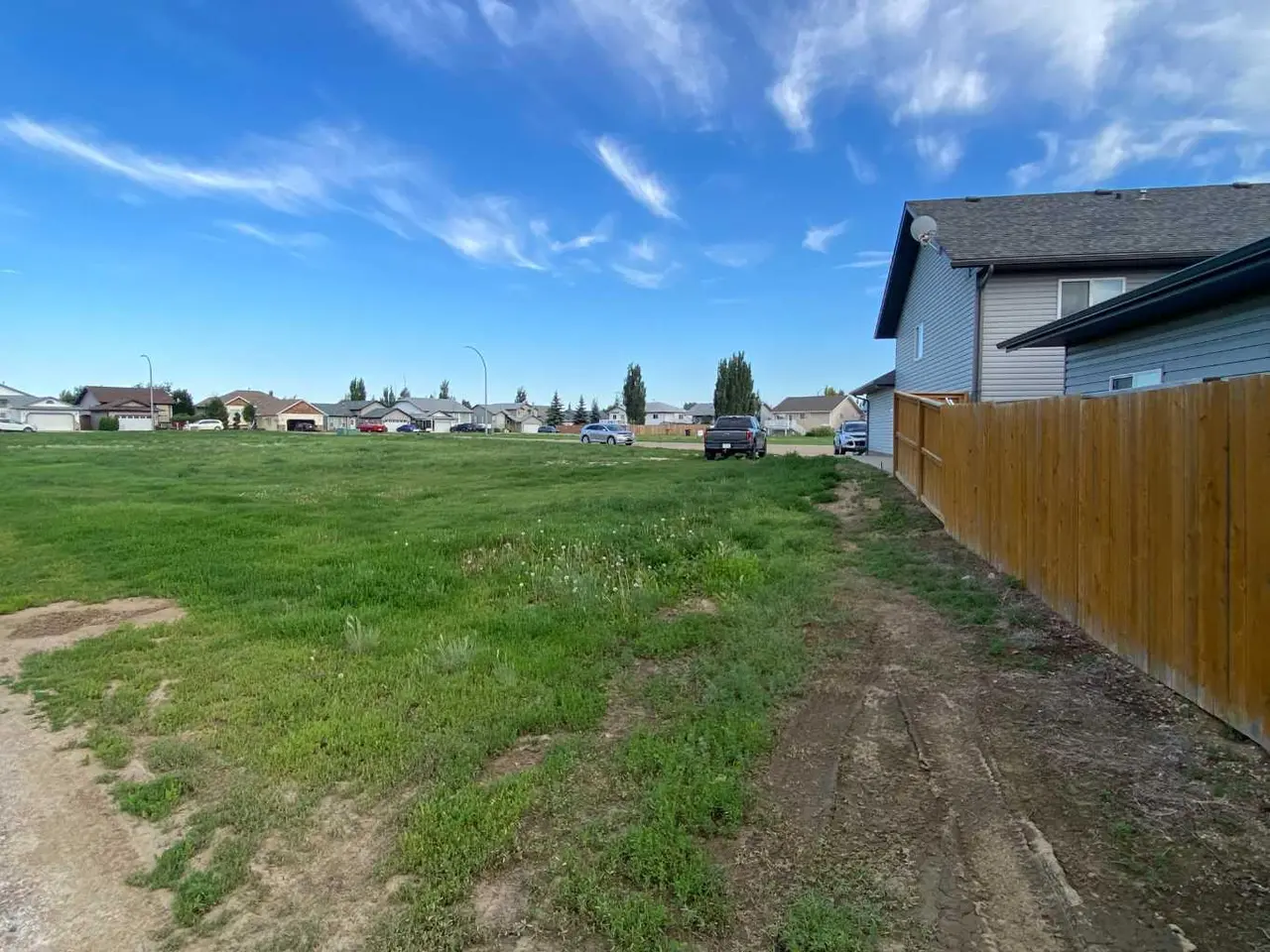 79 Upland Manor W