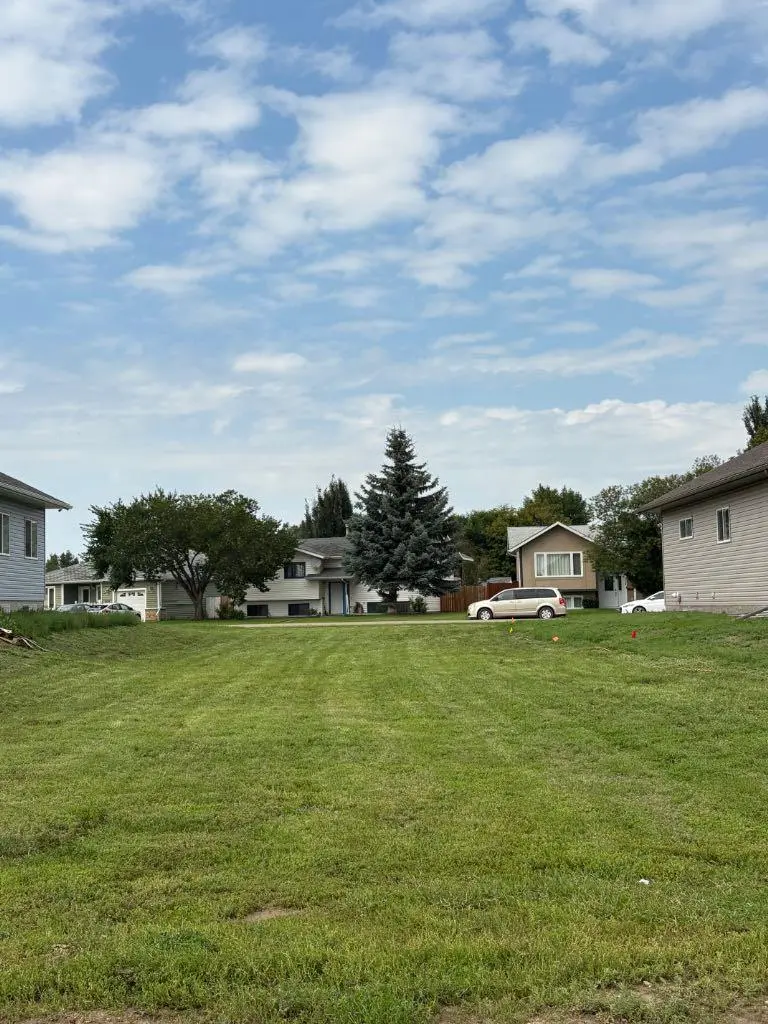 117 Upland Boulevard W