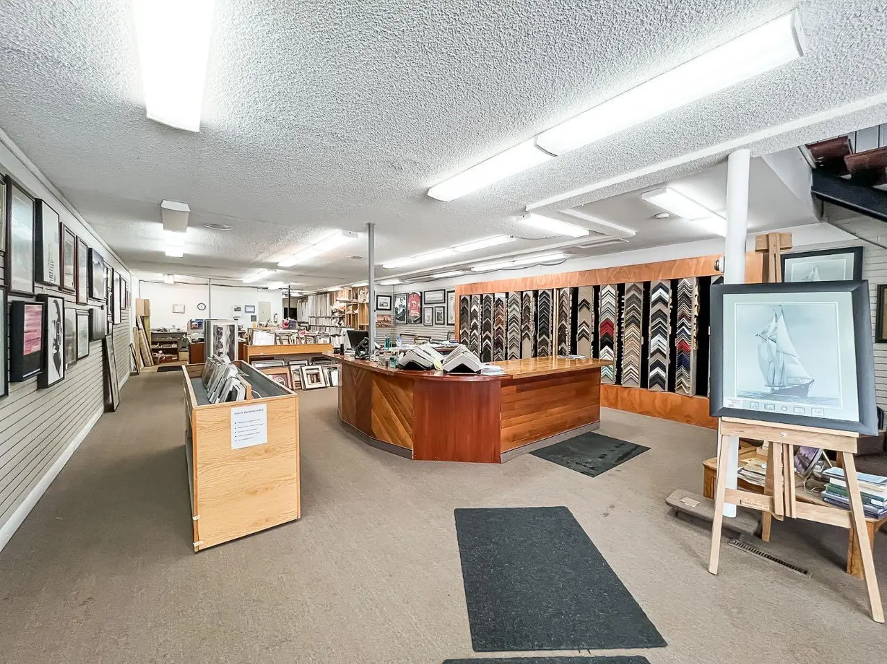 9934 100 Avenue 