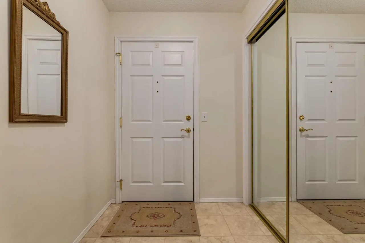 3204, 3204 Sienna Park Green SW