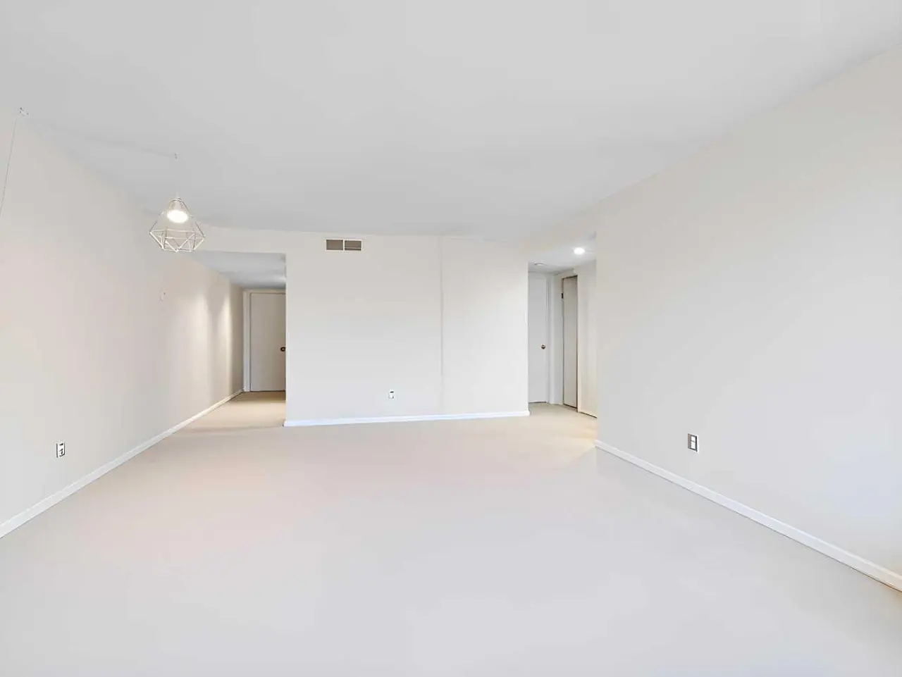205, 1625 14 Avenue SW
