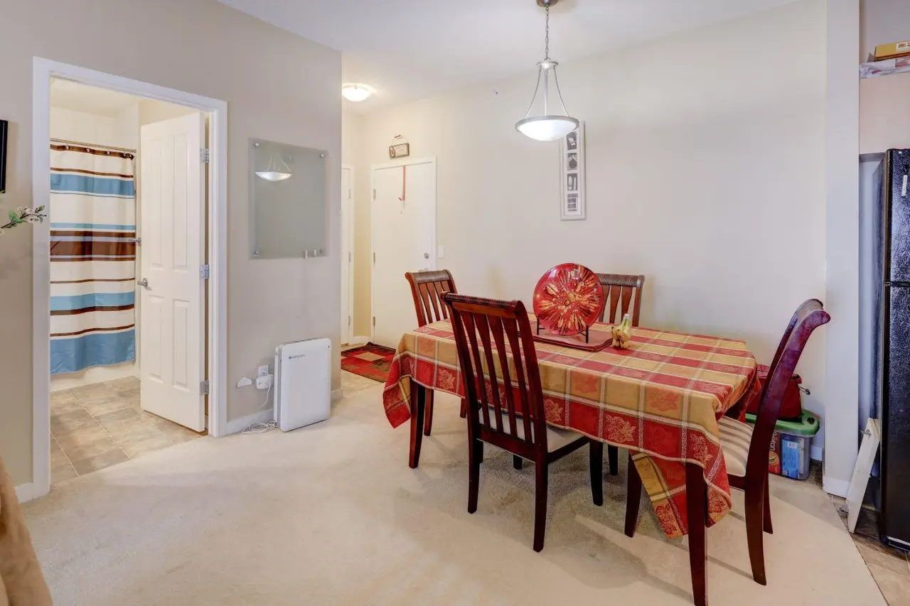1413, 1140 Taradale Drive NE