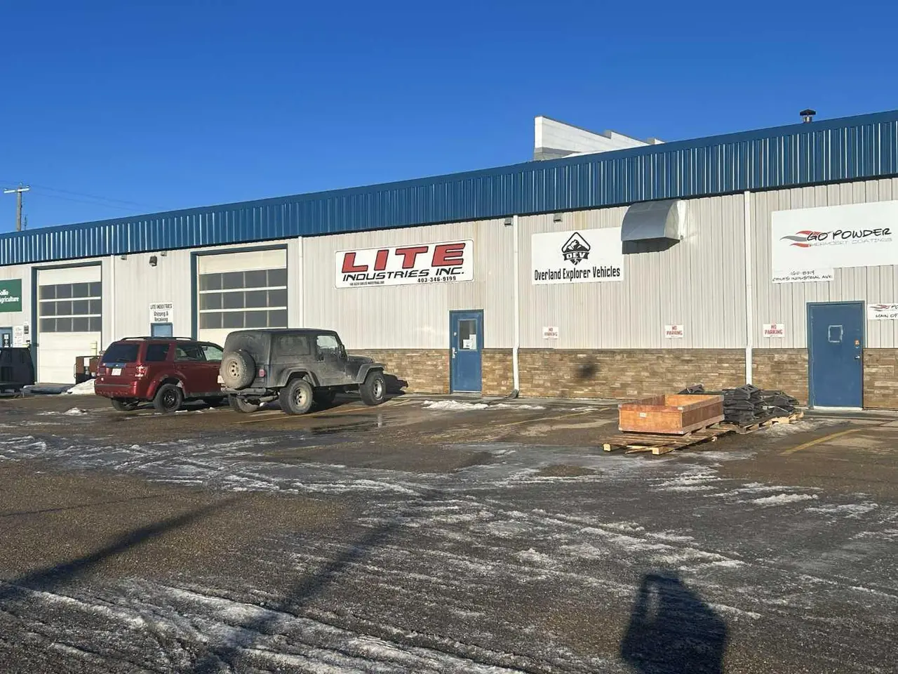 110 & 140, 8319 Chiles Industrial Avenue