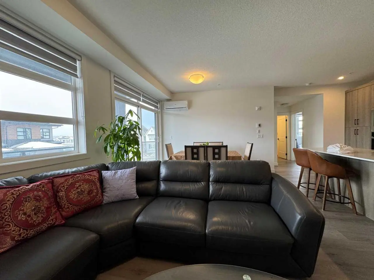 1207, 55 Lucas Way NW