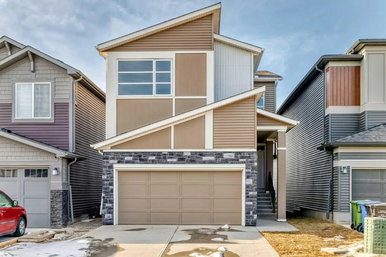 31 Lucas Passage NW