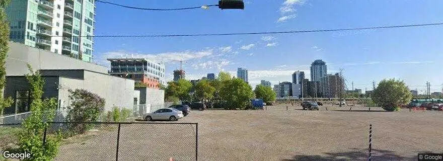 508,514,518,520 12 Avenue SE