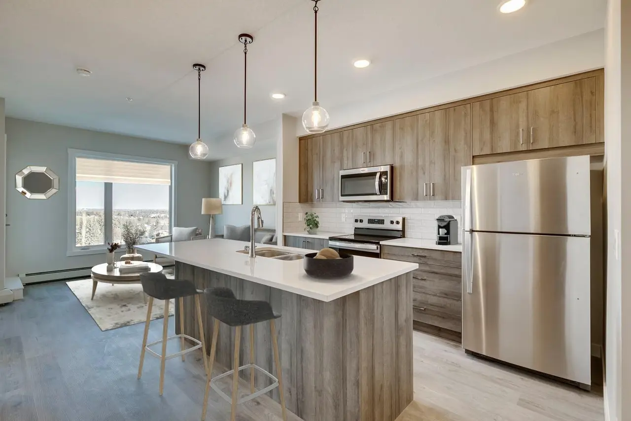 408, 660 Shawnee Square SW