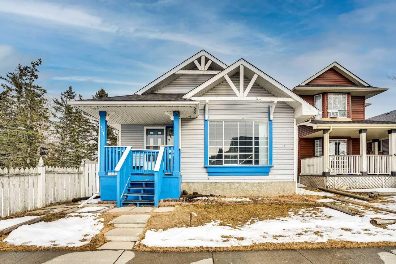 131 Martinridge Grove NE
