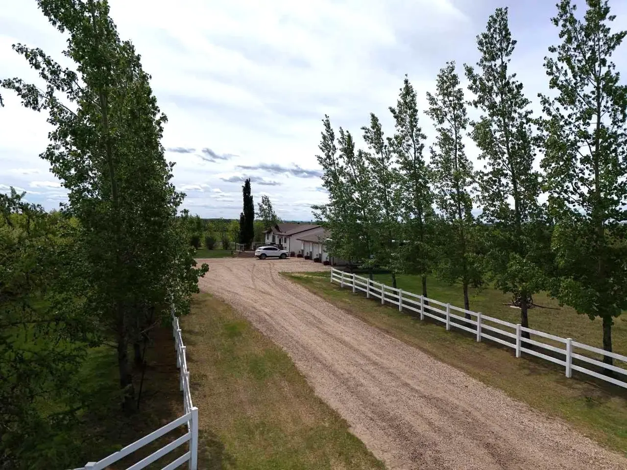 64033 Township Road 720  