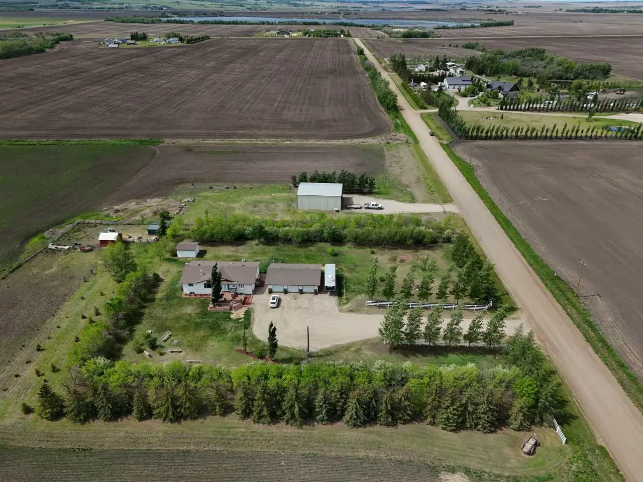 64033 Township Road 720  