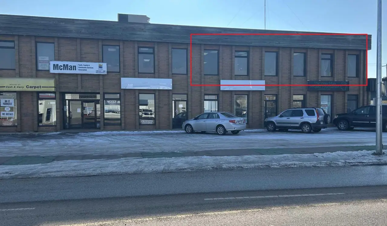 16, 941 South Railway Street SE