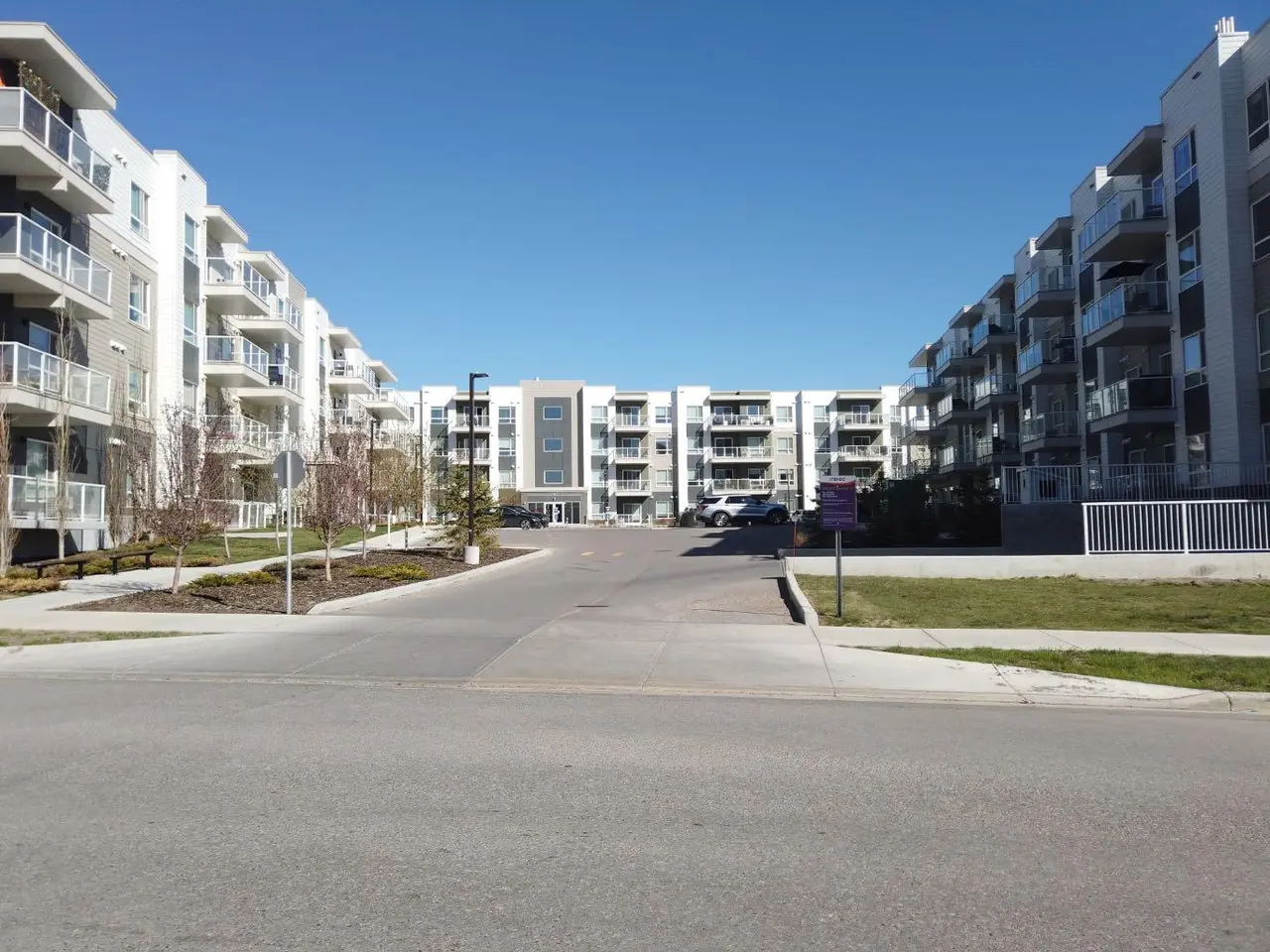 1207, 220 SETON Grove SE