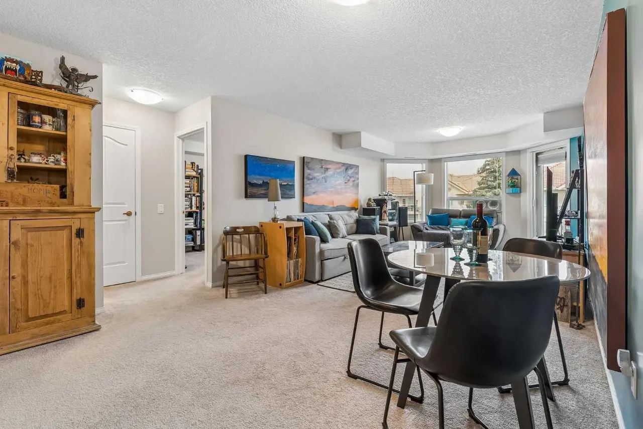 2327, 1818 Simcoe Boulevard SW