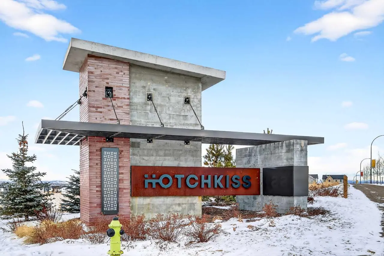 1103, 321 Hotchkiss Drive SE