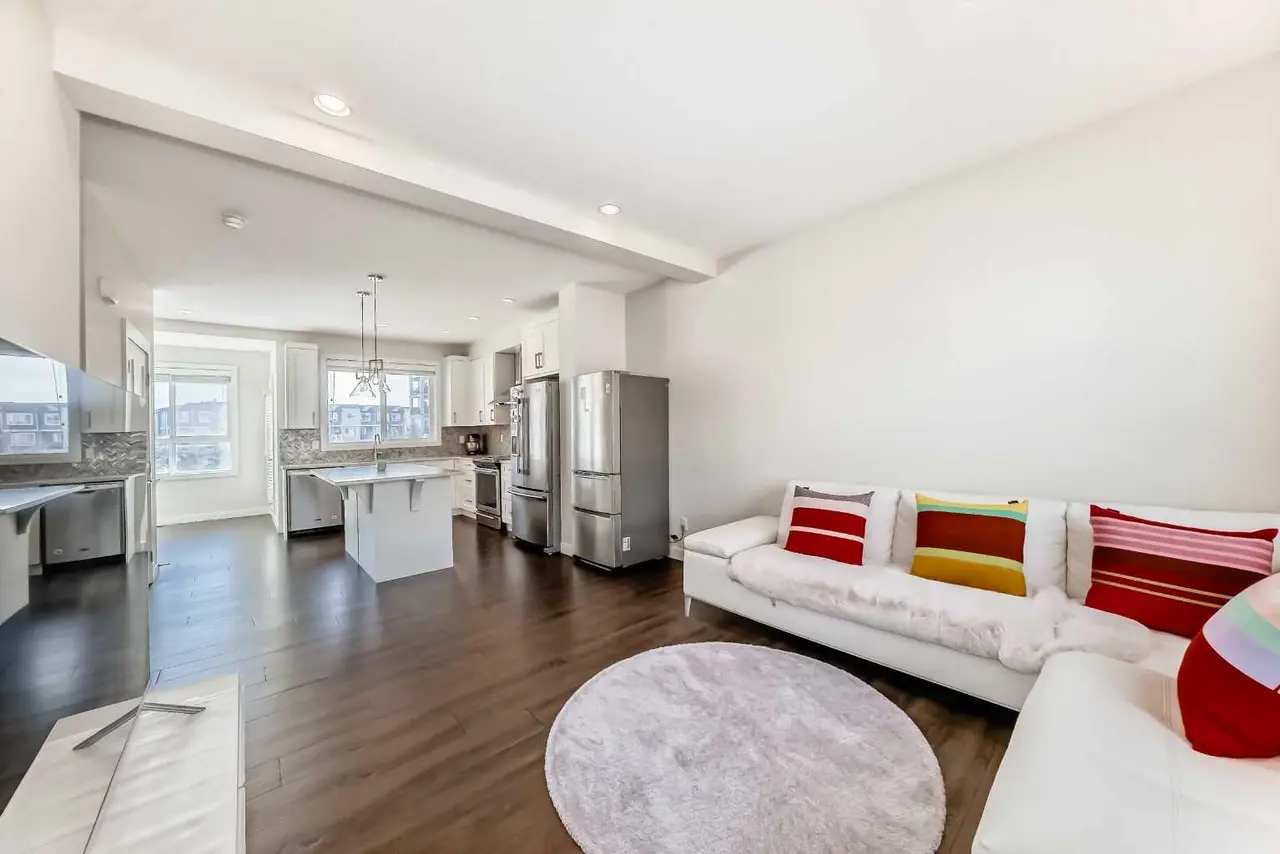 108 Walgrove Cove SE