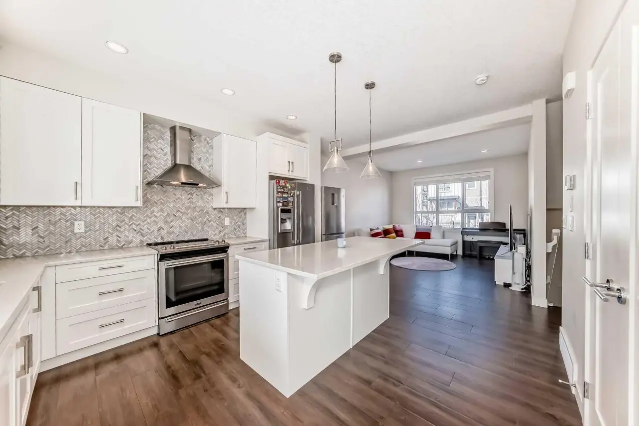 108 Walgrove Cove SE