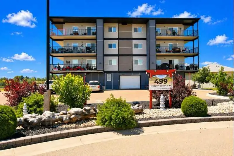306, 499 Meadow Lake Court