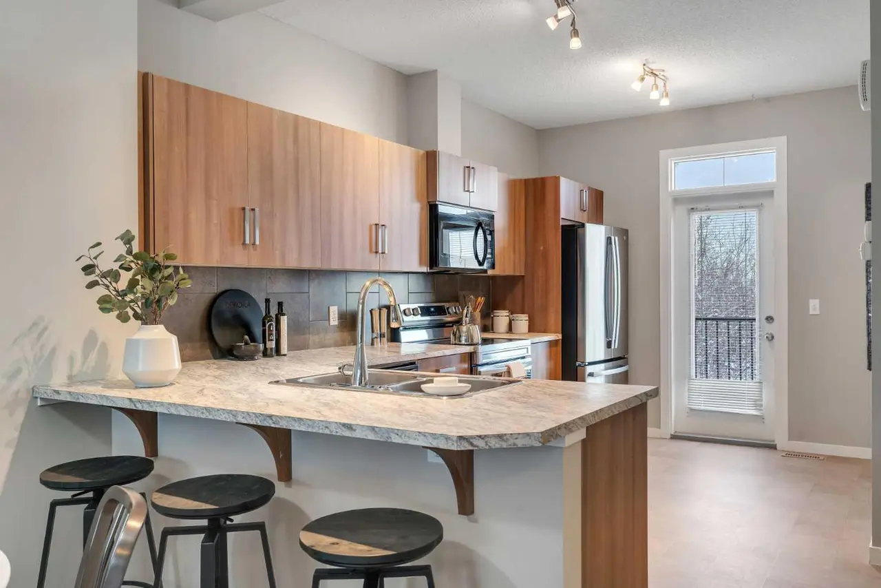 34 New Brighton Point SE