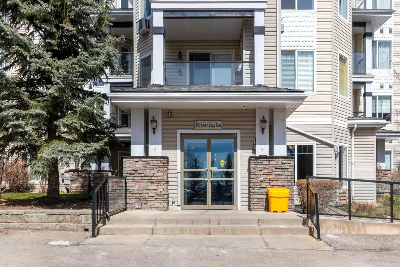 203, 345 Rocky Vista Park NW
