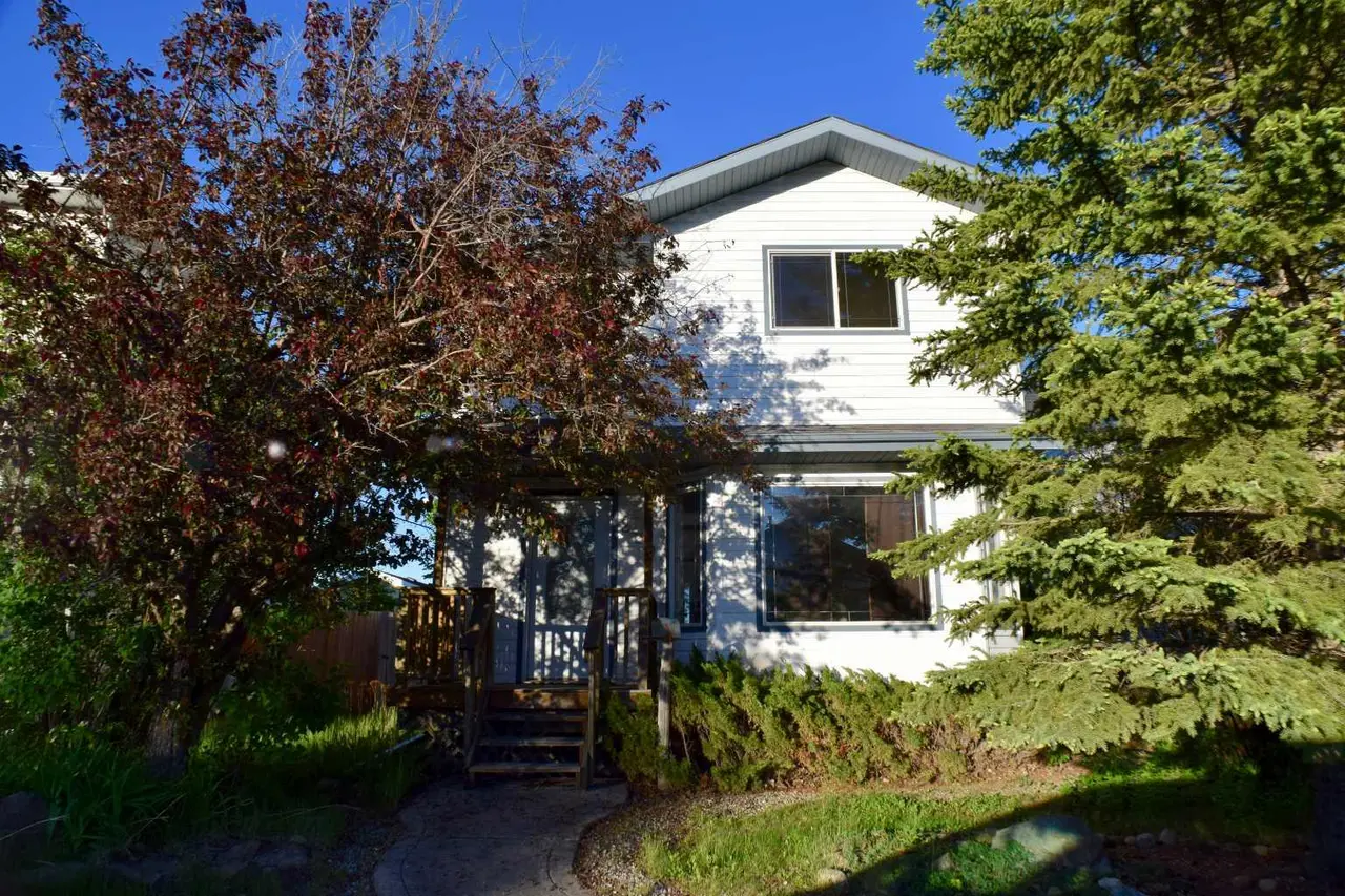 220 Deschner Close