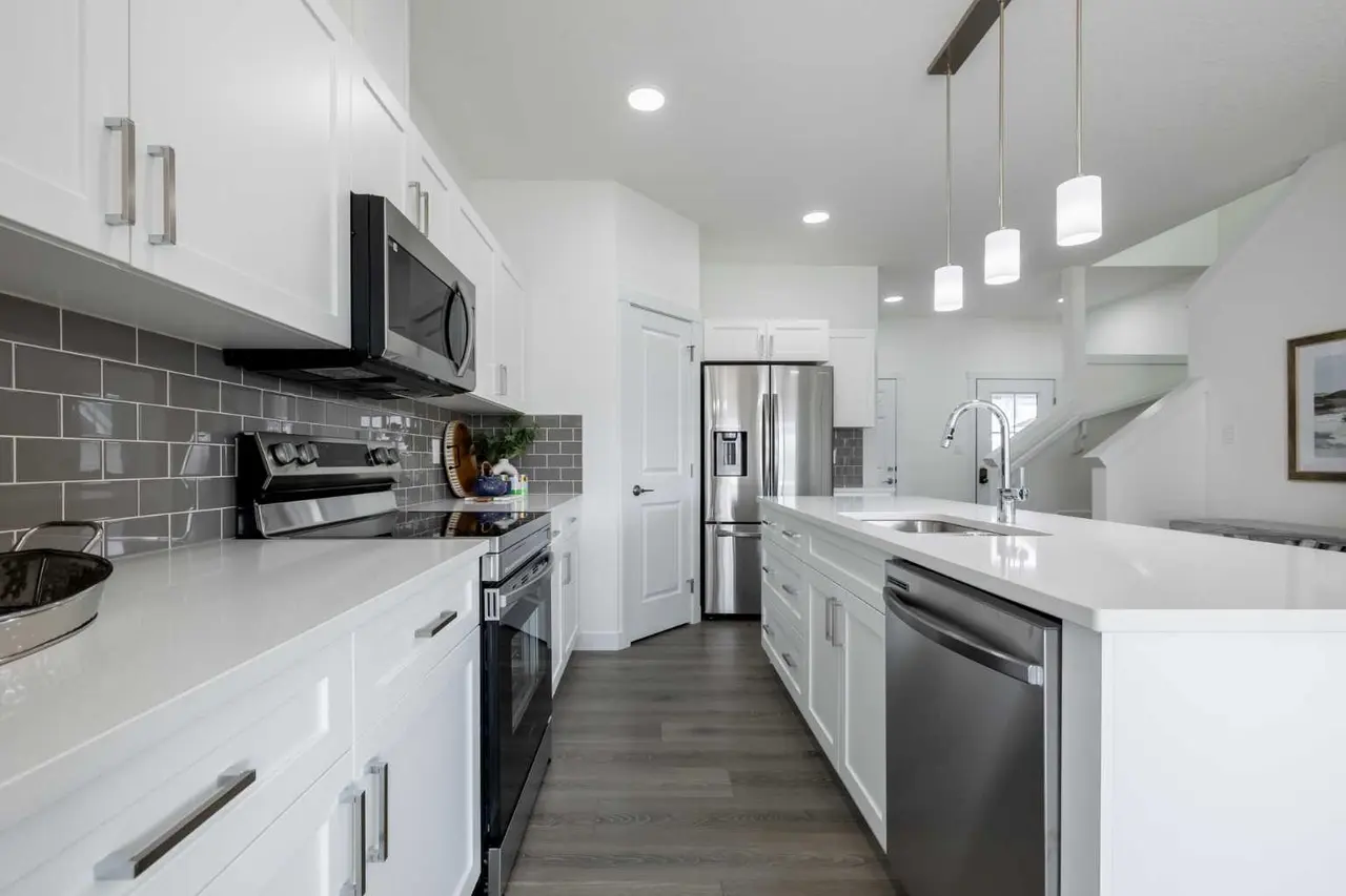 721 Clearview Green 