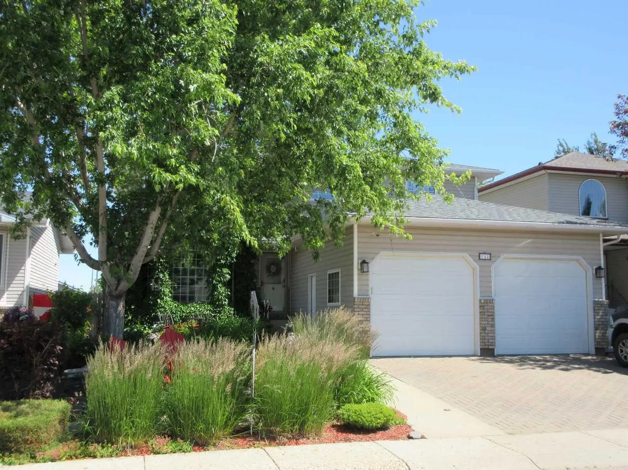 12 Sunrise Court SW