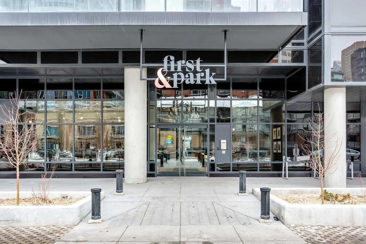 214, 730 2nd Avenue SW