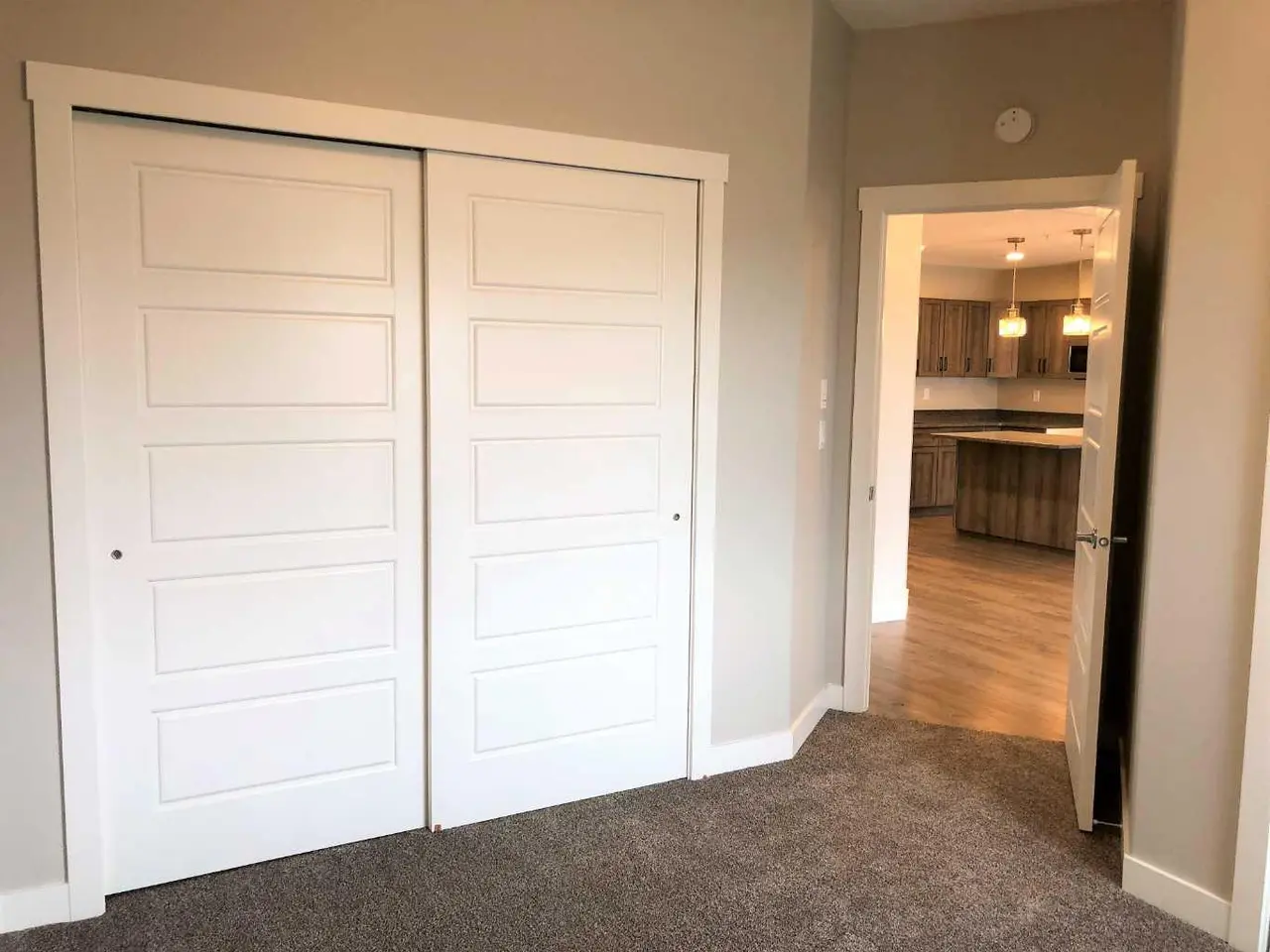 205, 499B Meadow Lake Court  E