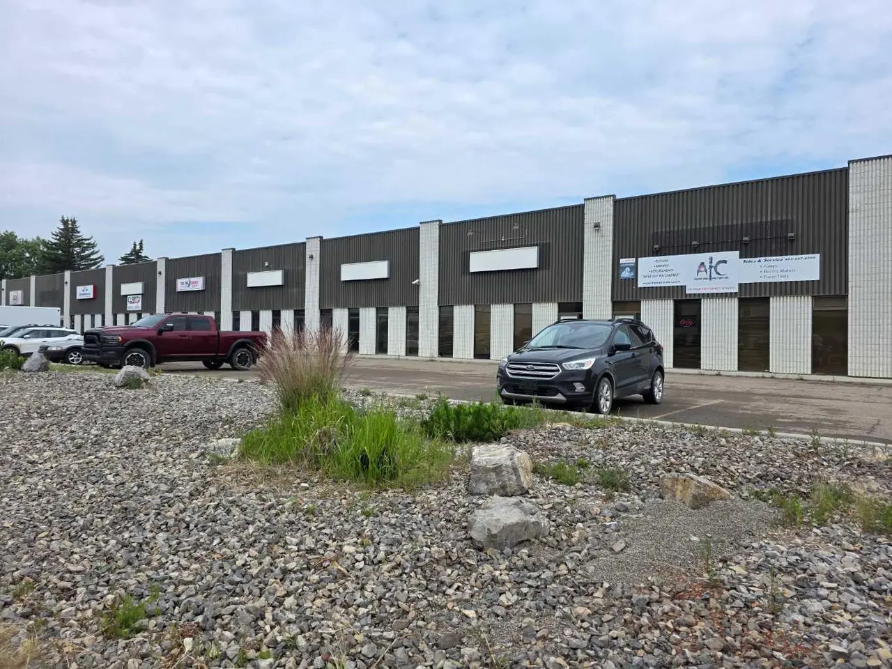 #8, 4830 78 Street