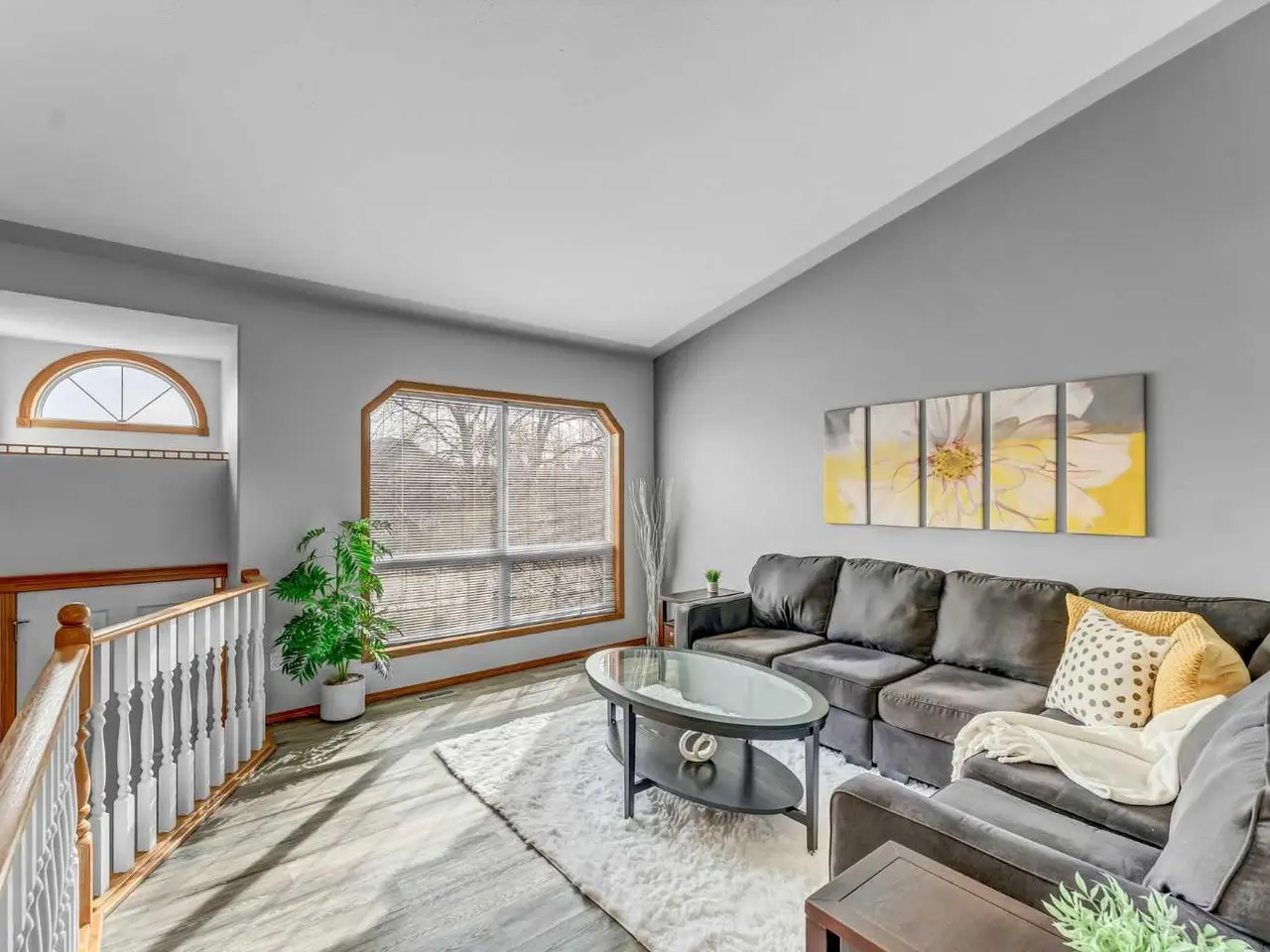 123 Upland Road W