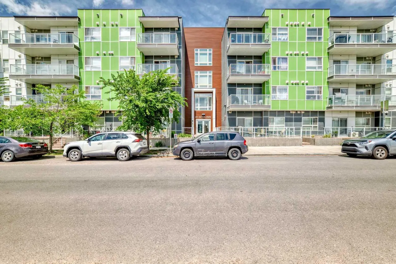 212, 20 Seton Park SE