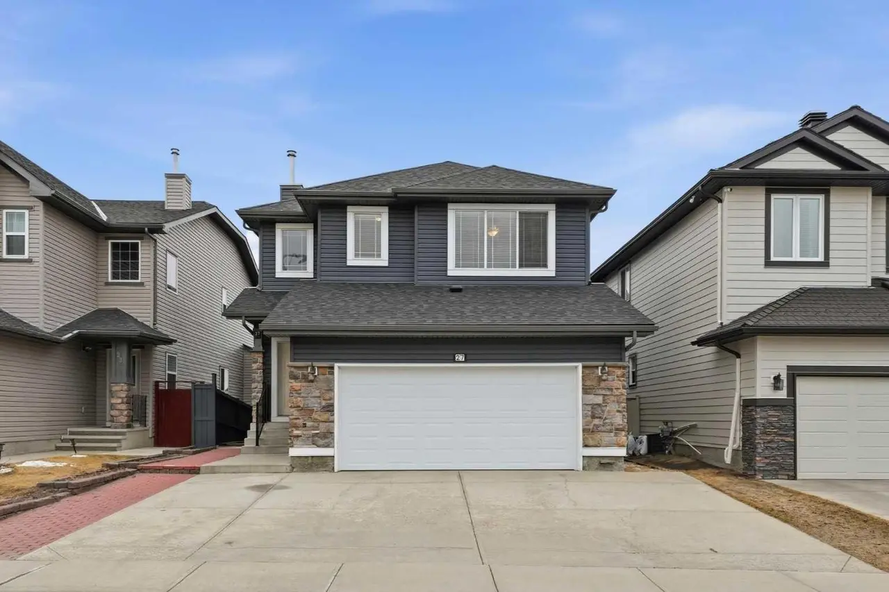 27 Saddleland Way NE