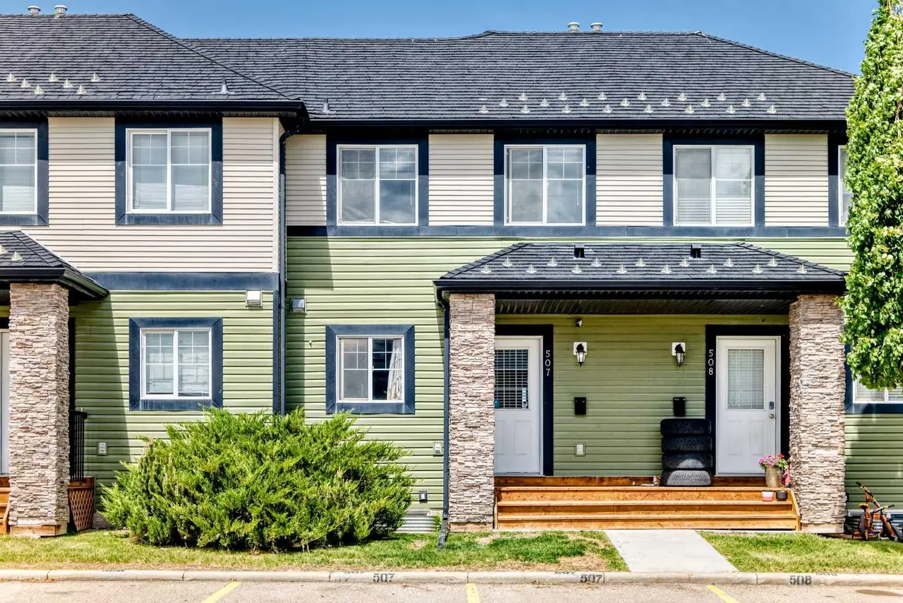 507, 140 Sagewood Boulevard SW