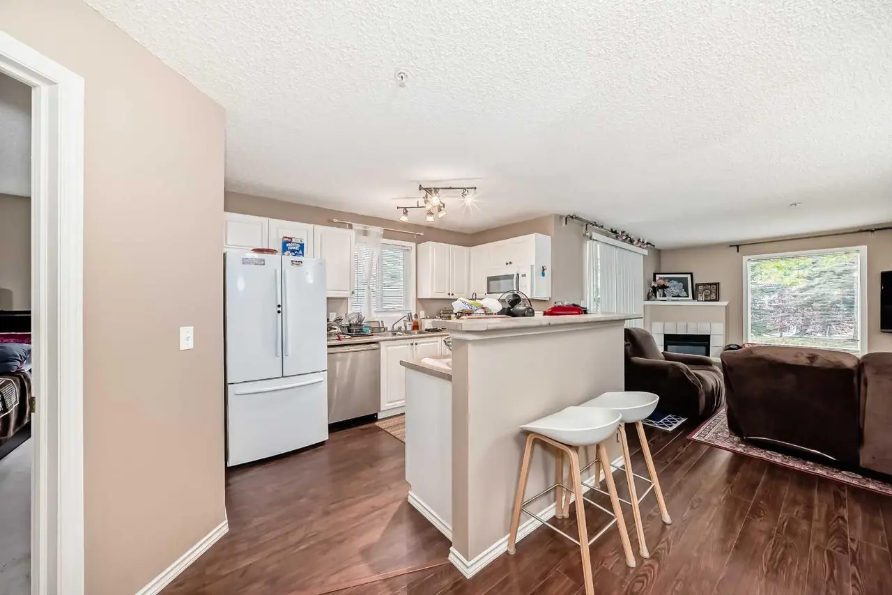 119, 6000 Somervale Court SW