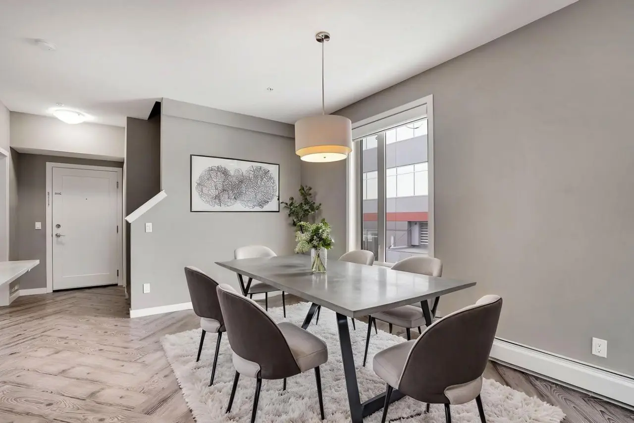 228, 10 Westpark Link SW