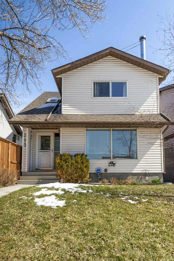 283 Abinger Crescent NE