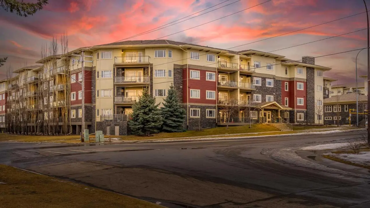 427, 11 Millrise Drive SW