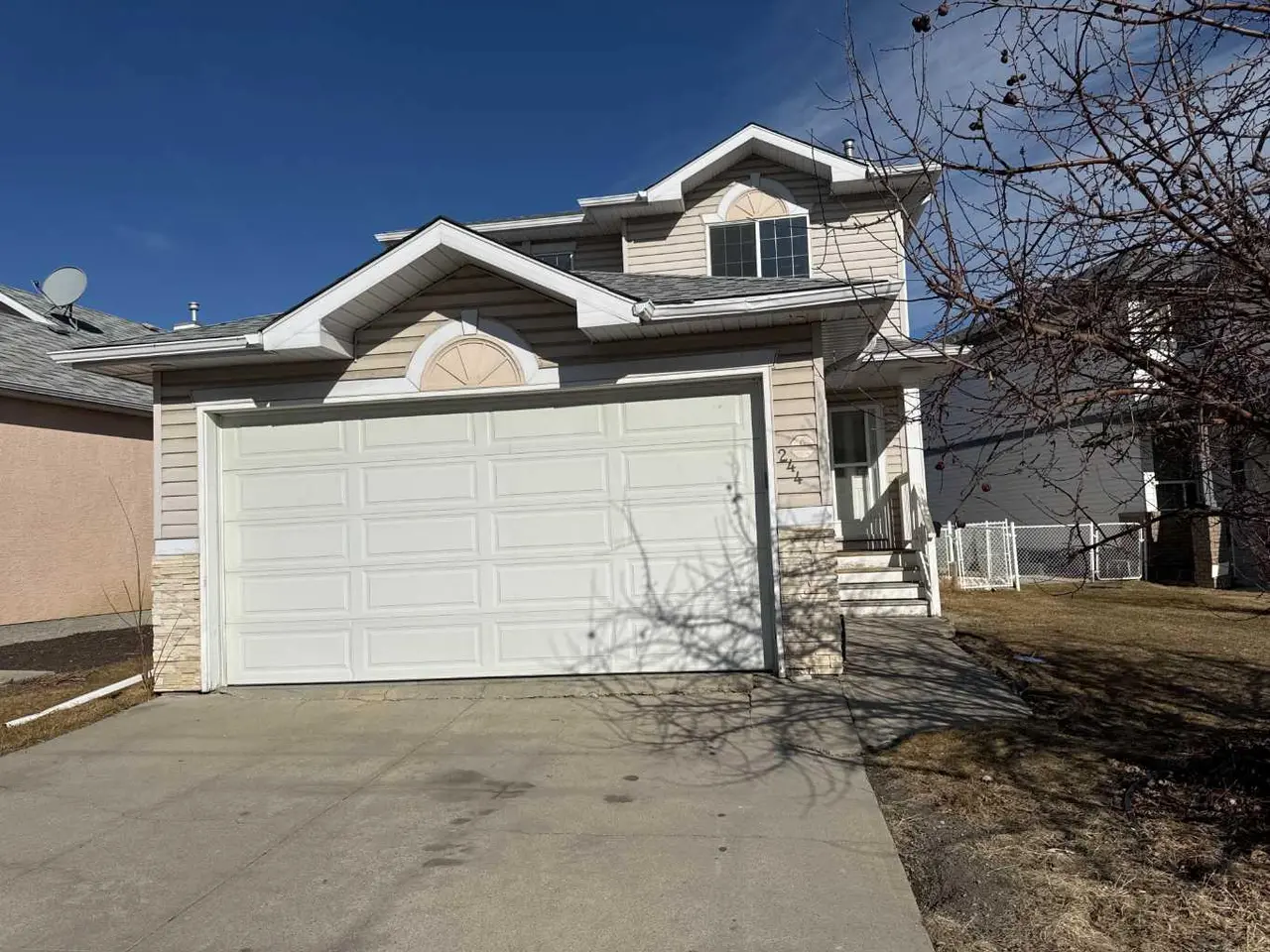 244 Los Alamos Place NE