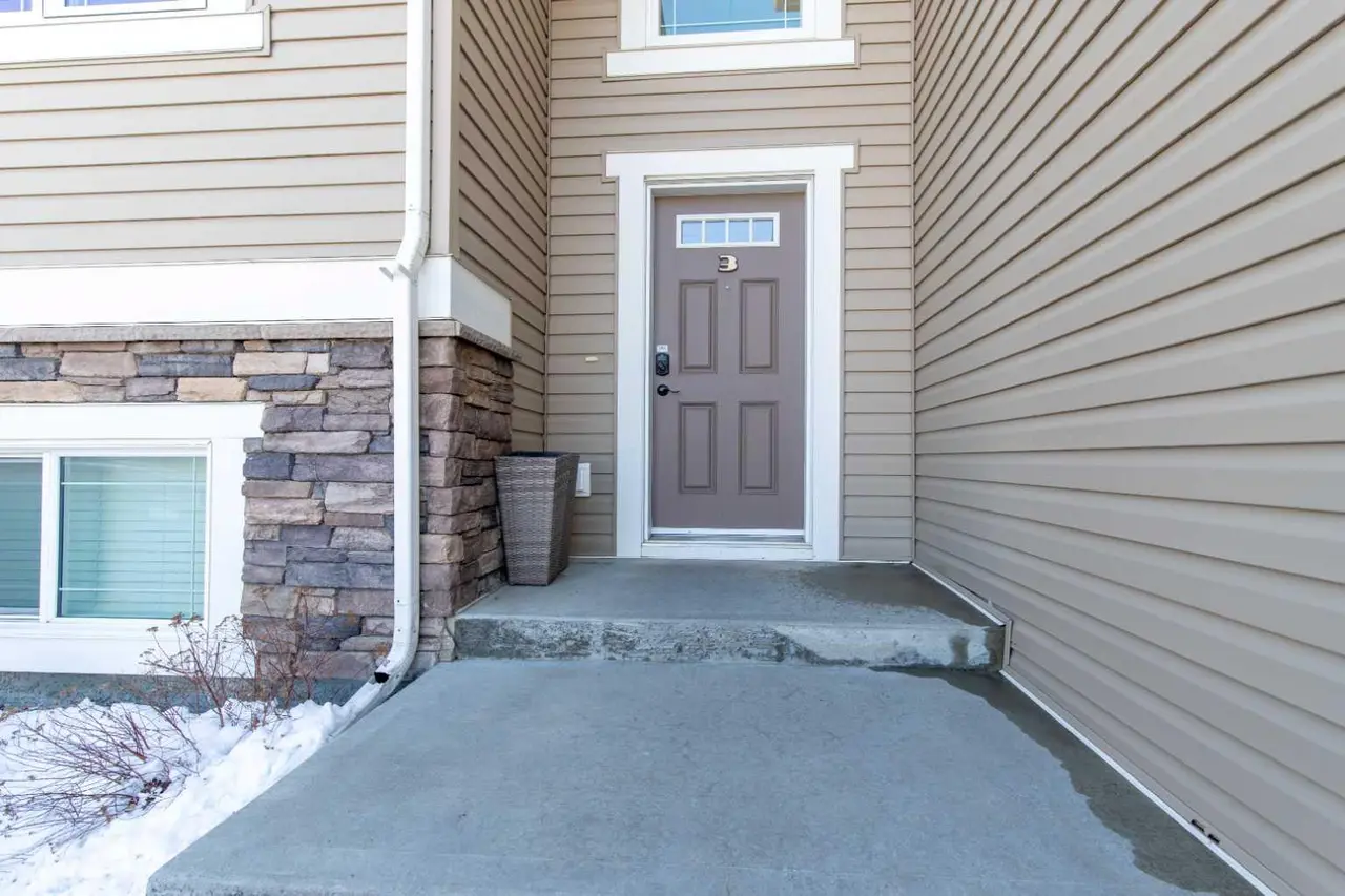 3, 213 Lettice Perry Road N