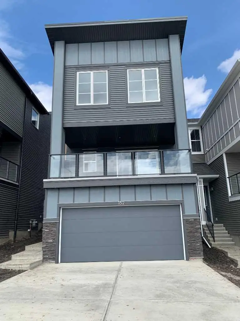 152 Crimson Ridge Place