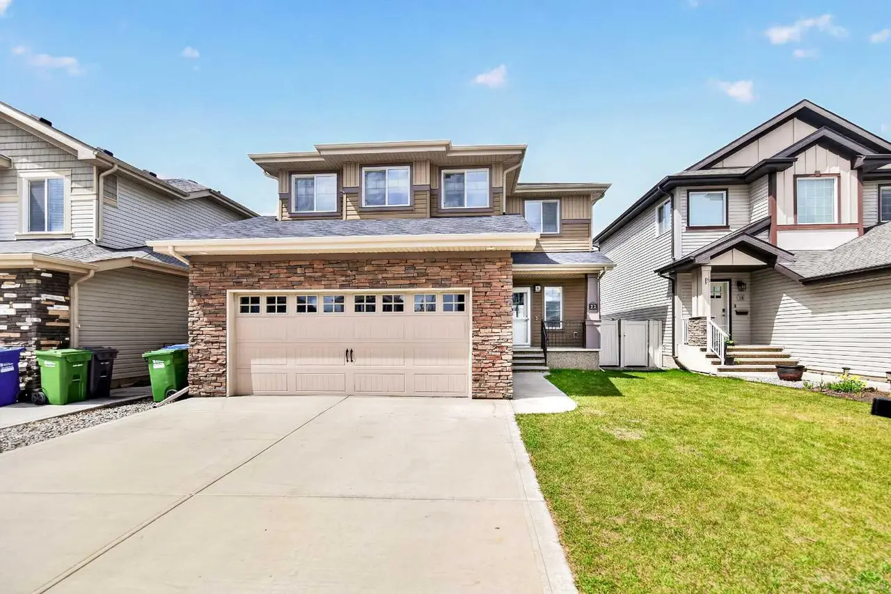 22 Caribou Crescent 