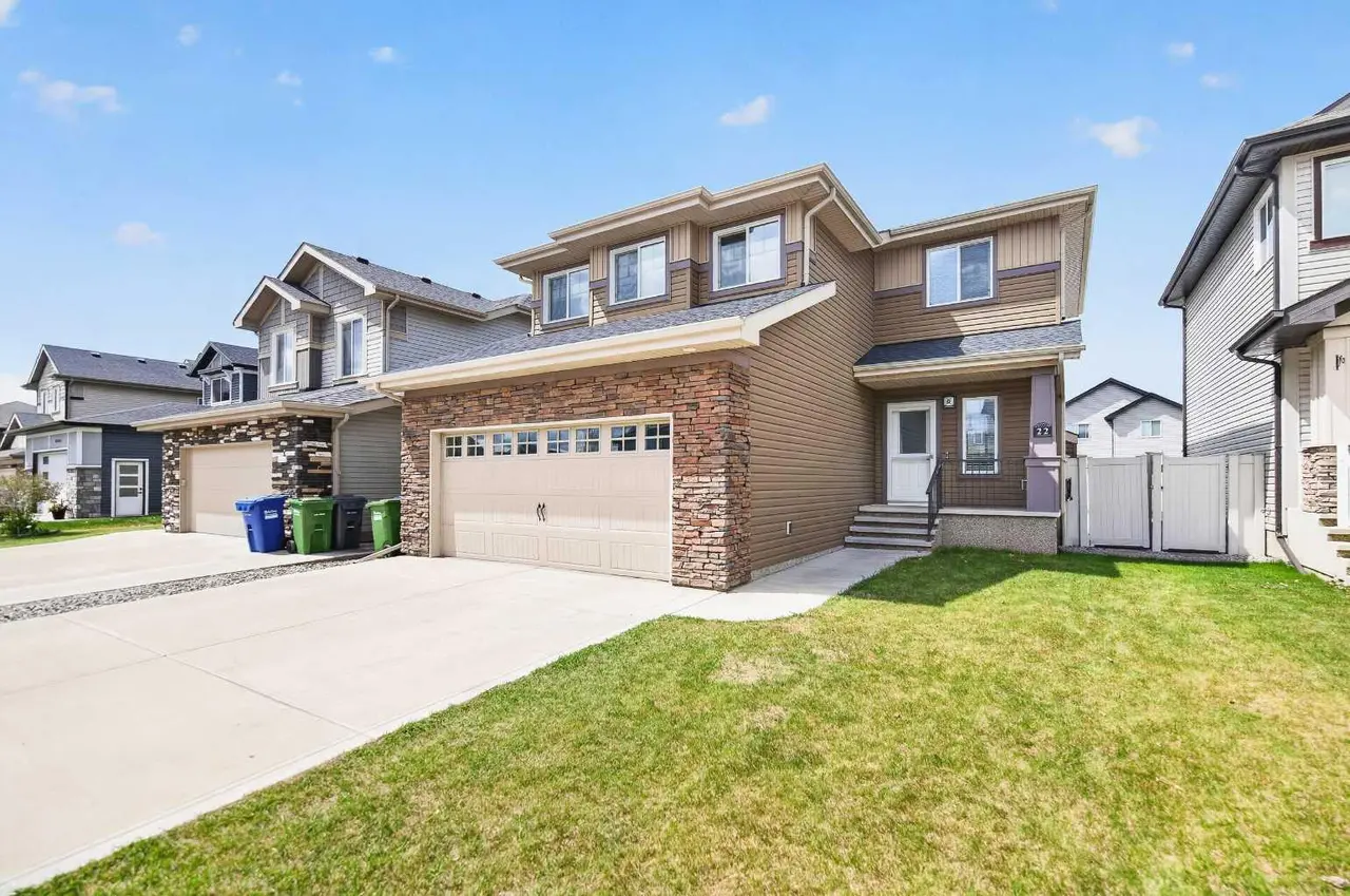 22 Caribou Crescent 
