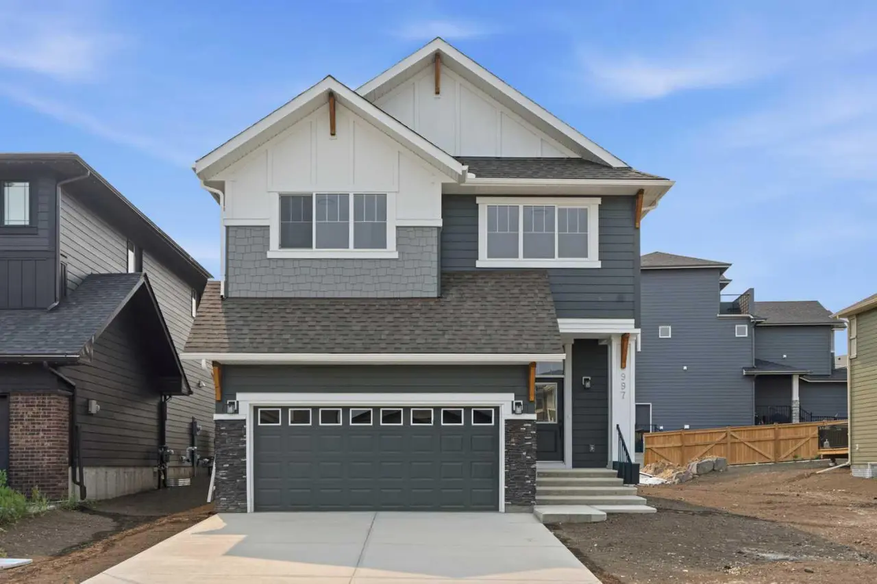 997 Alpine Drive SW