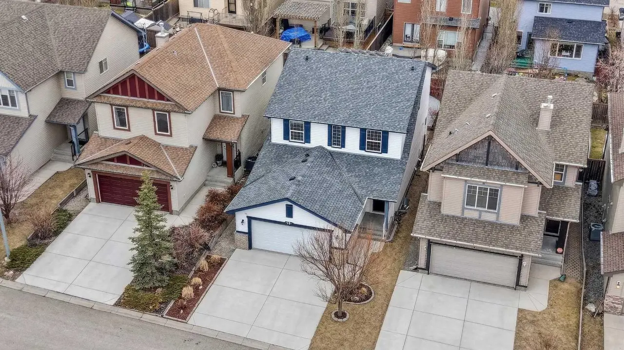 99 Evansbrooke Manor NW