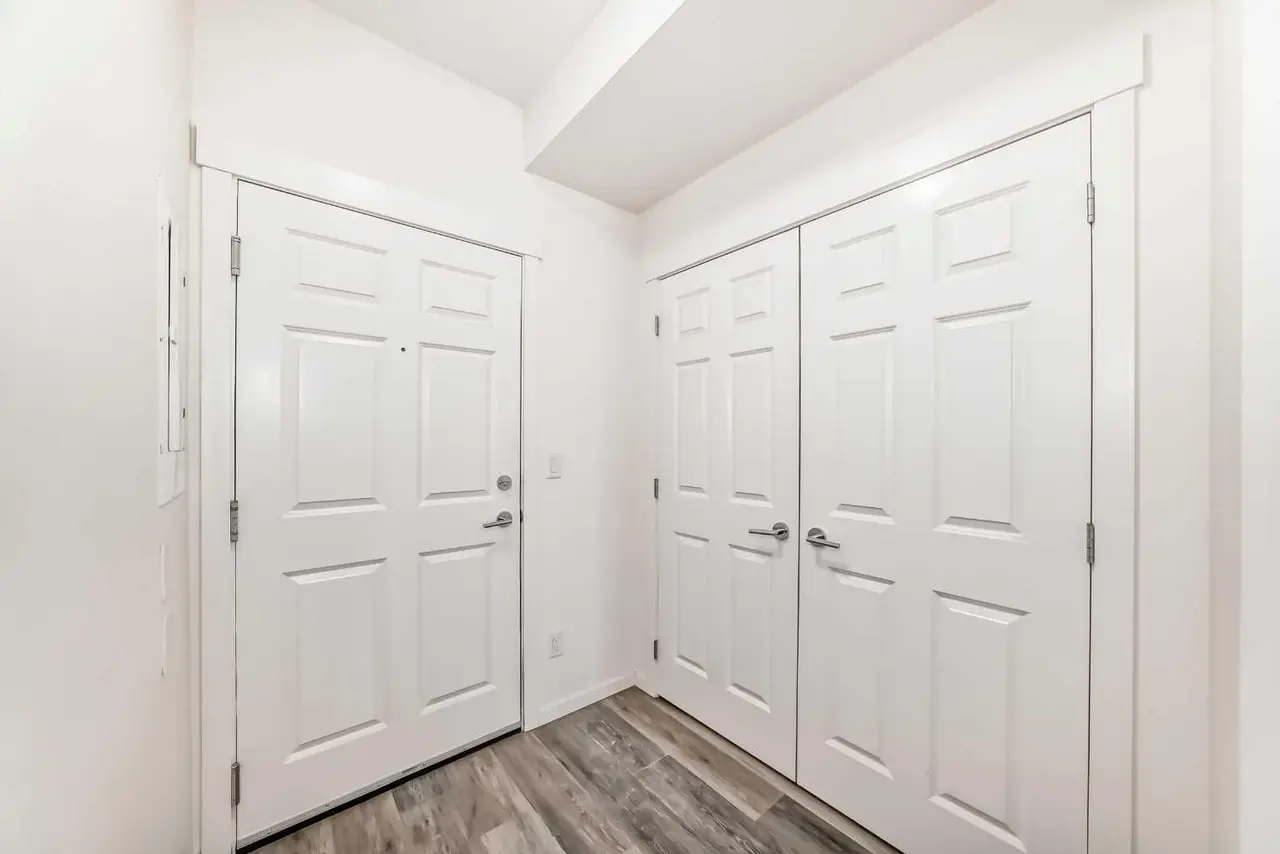 1213, 298 sage meadows Park NW