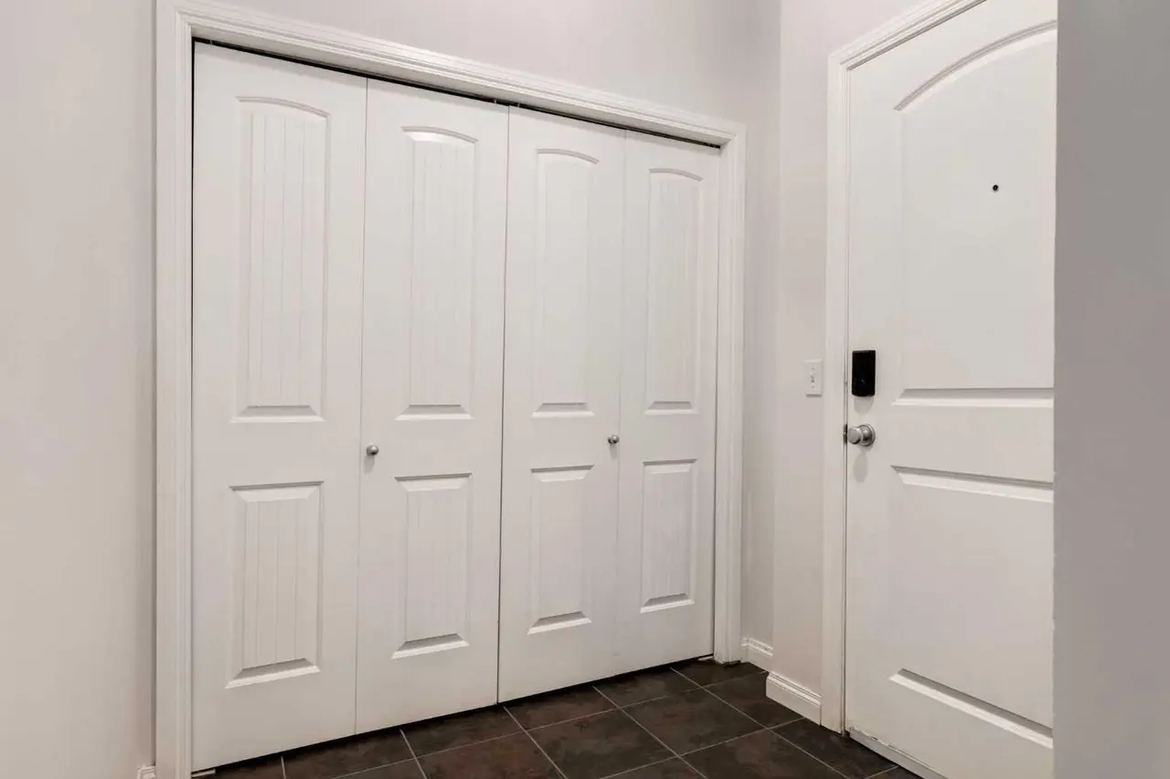 327, 8 PRESTWICK POND Terrace SE