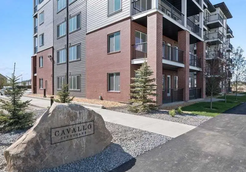 1501, 395 Skyview Parkway NE
