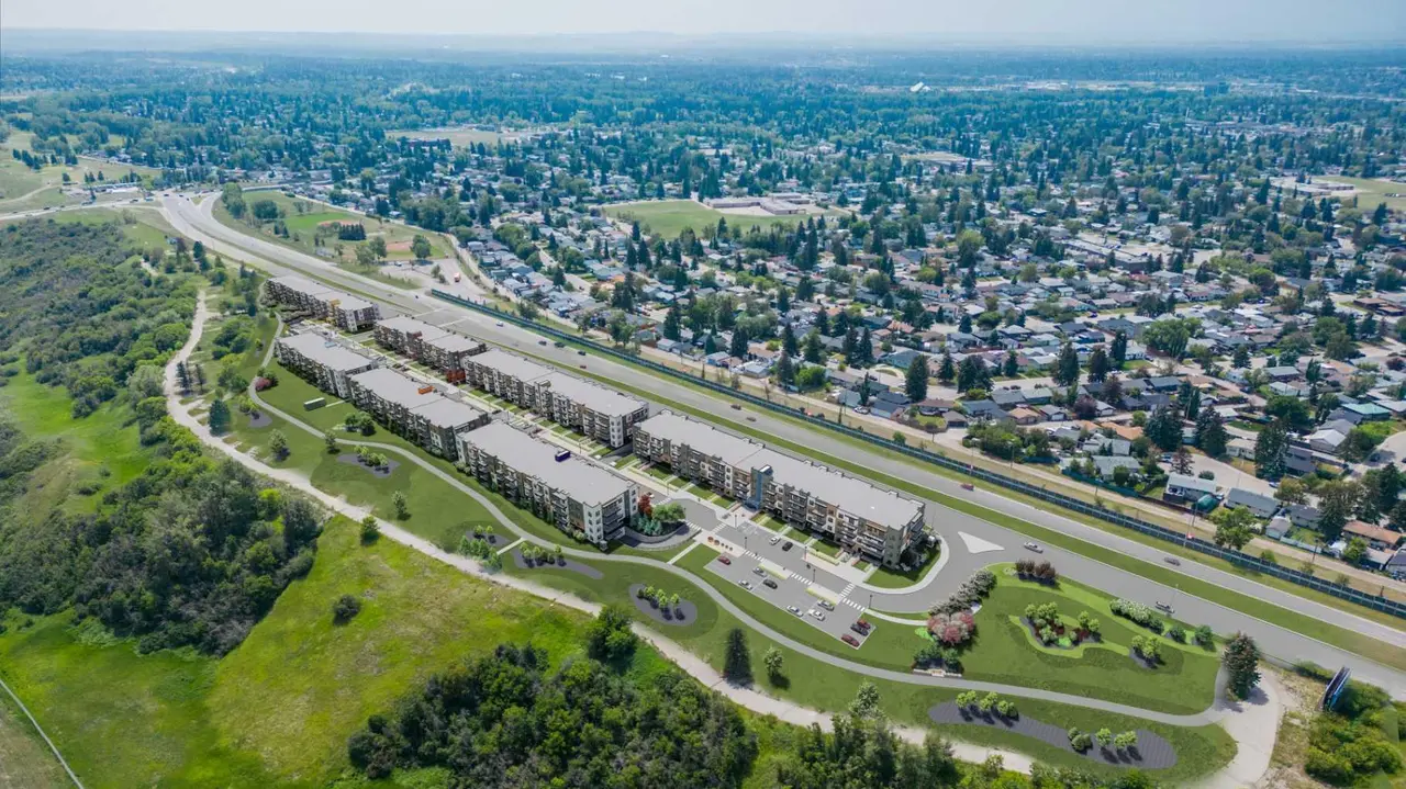 5207, 9400 Blackfoot Trail SE